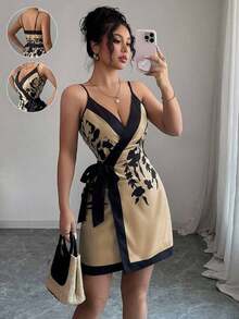 Vestido mini sexy y elegante con cuello en V estilo envolvente y estampado para mujeres - Caqui - Ver 1