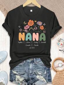 [Artículo Personalizado] Día de la Madre para Nana Camiseta Personalizada de Flores Silvestres para Nana, Camiseta Floral Personalizada para Nana, Camiseta para Nana con el Nombre de los Niños, Regalos del Día de la Madre, Regalos para Nana - Negro - Ver 2