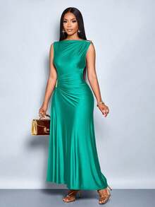 Vestido elegante de mujer con decoración de metal de unicolor, ajuste delgado, adecuado para el uso diario, compras, fiestas y reuniones - verde menta - Ver 3
