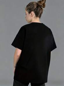 Camiseta de Mujer de  con Logotipo Dorado, 100% Algodón, Cuello Redondo Casual, Camiseta Súper Suave y Transpirable de Verano - Perfecta para el Día de la Madre, Playa de Verano, Uso Diario, Regalo para Fans de - Negro - Ver 8