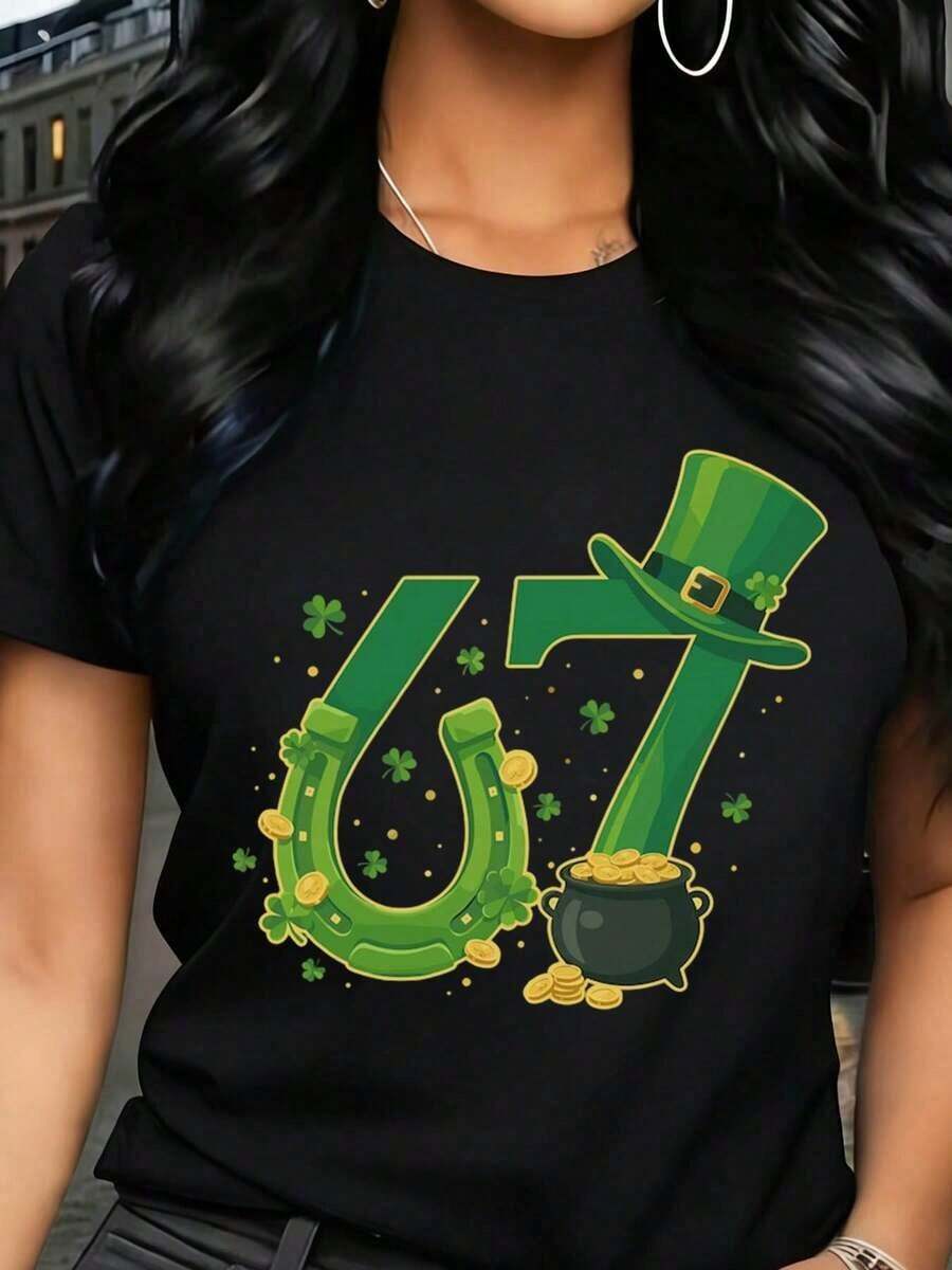 Printed T-Shirts For Women, Oversized Urban Style Tops, Comfortable And Stylish Summer Tees That Go With Everything. Women's St. Patrick's Day Horseshoe And Pot Of Gold Print T-Shirt, Casual Short Sleeves For Festive Celebrations. - 黑色 - 查看 1