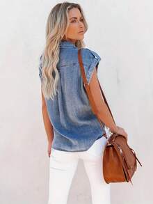 Women's Sleeveless Top, Solid Color Casual Denim Buttons Pocket, Spring/Summer - Light Wash - View 3