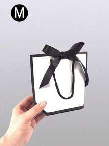 Bow Decor Paper Gift Bag, White Large Capacity Tote Bag, Suitable For Halloween, Thanksgiving, Christmas, New Year, Wedding, Birthday Gift Packaging, Minimalist Solid Color Shopping Bag, Cheapest Item, Jewelry Gift Box For Christmas Party, Summer Wedding, Wedding Season, Outdoor Party, Holiday Party - White - View 6