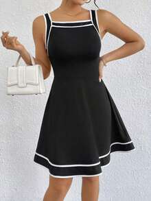 Vestido Con Cinta De Contraste - Negro - Ver 3