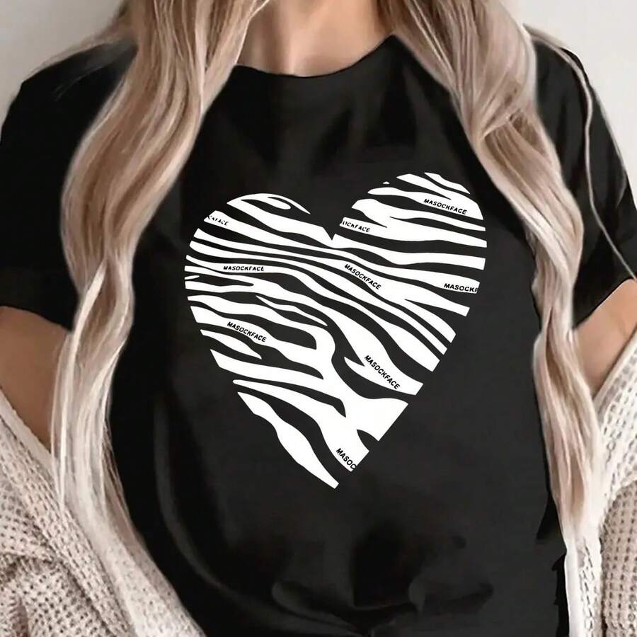 Camiseta informal de manga corta y cuello redondo con estampado de cebra y corazones para mujer, color negro.