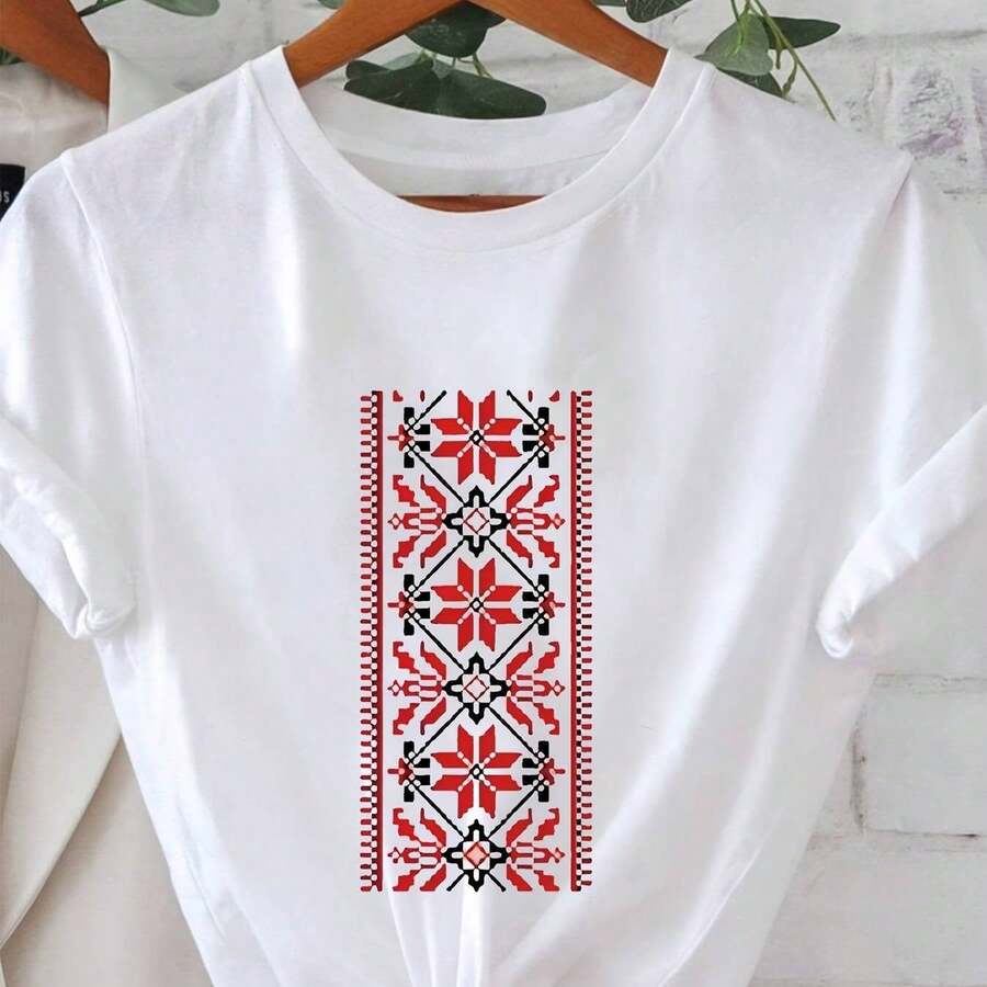 Camiseta para Mujer con Estampado de Letra "C" y Texto Dorado, Manga Corta - Blanco - Ver 1