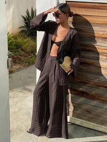 Conjunto de 2 piezas de top casual con cuello en V y cordón, y pantalones casuales a rayas para otoño/invierno para mujer - Café integral - Ver 3