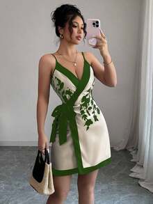 Vestido mini sexy y elegante con cuello en V estilo envolvente y estampado para mujeres - Verde - Ver 3