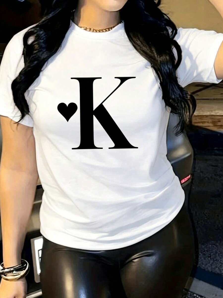 Camiseta con Gráfico de la Letra K - Tejido Casual, Cuello Redondo, Camiseta Deportiva de Manga Corta para Mujer, Ropa de Primavera/Verano - Ajuste Cómodo, 100% Lavable a Máquina - Blanco - Ver 1