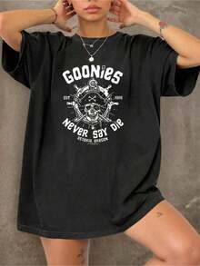 NEW Short Sleeve T-Shirt With Fun And Comfortable Print, Women's T-Shirt With Goonies Never Say Die Cartoon Letter Print, Suitable For Various Occasions, Festival Gifts, Birthday Gifts, Music Festivals, Casual, Versatile And Comfortable, Beach Vacation, Simple And Fashionable, Suitable For Daily Use By Women And Girls - Unisex Cotton Short Sleeve T-Shirt With Round Neck, Urban Vintage Style And Loose Fit. - 黑色 - 查看 1