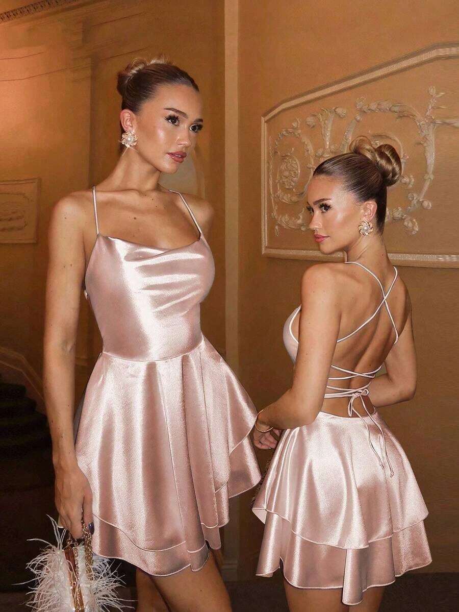 Vestido corto de mujer con tirantes finos y espalda descubierta con diseño cruzado - Rosa - Ver 1