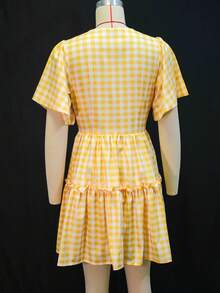 Vestido cuadros cuello V, cintura ajustada, plisado, verano 2026 - Cuadros amarillos y blancos - Ver 9