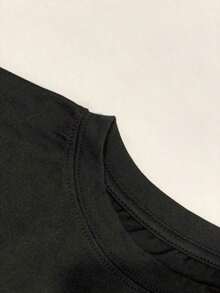 Camiseta de manga corta estampada delante y detrás - Cruz, Cristiana - Camiseta estampada de moda para mujer, ideal para primavera y verano, un artículo de moda, versátil e informal - Negro - Ver 5