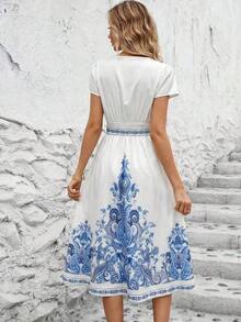 Clasi Vestido de mujer elegante de verano con cuello en V, estampado de flores colocado, bolsillos dobles en la cintura, silueta evasé, adecuado para diversas ocasiones: playa, viajes, uso diario, casa, etc. - Marrón - Ver 2