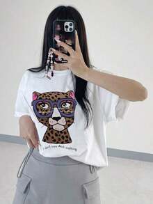 Camiseta de mujer con estampado grande de retrato de leopardo, cuello redondo suelto, manga corta, color blanco, camiseta gráfica oversize de primavera/verano - Blanco - Ver 8