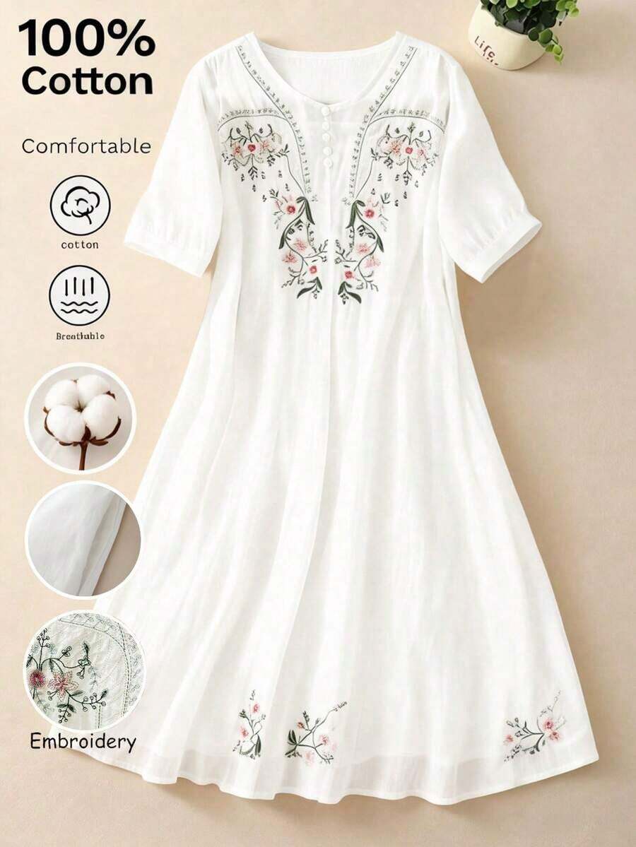 Women's Casual And Elegant Summer Midi Maxi Dress With A Vintage Bohemian Style, Short Sleeves, V-Neck, Embroidery And Buttons, Flared Cut In White - 鵝黃色 - 查看 1