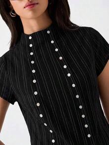 2026 Nueva llegada Minimalismo Primavera/Verano Moda casual para mujer Blusa de doble botonadura con cuello alto y manga corta/ Vacaciones de primavera /Cumpleaños para mujeres /Blusa para salir, Blusa amarilla - Negro - Ver 5