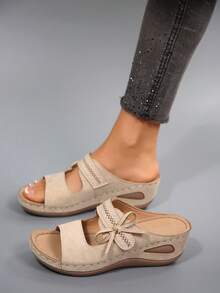 Hollow Buckle Design Thick Sole Sandals, Fashionable And Comfortable, Versatile For Daily Wear And Vacation - Apricot - View 2