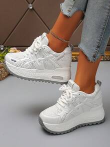 Baskets à plateforme pour femmes, chaussures mode polyvalentes à lacets épaisses avec panneaux en maille, Baskets épaisses respirantes et confortables, affinantes et rehaussantes pour les femmes de petite taille - Blanc - Voir 3