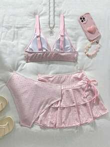 Conjunto de 3 piezas para mujer de verano: Top de punto de jacquard de unicolor con escote cruzado, minifalda de doble capa con lazo al lado, traje de baño - Rosa - Ver 2