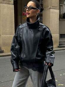 Chaqueta de cuero sintético vintage de motocicleta para mujer 2026, con cuello alto, cremallera y parches, corte holgado para invierno - Negro - Ver 9
