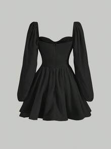 MOD Vestido Negro De Manga Larga Suelta Con Cuello En Forma De Corazón, Mangas De Farol Y Busto Fruncido - Negro - Ver 2