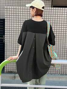 Camiseta minimalista de mujer con bloqueo de color y botones en la espalda, para uso casual diario, ropa de otoño - Gris - Ver 5
