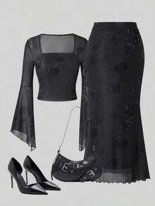Set de 2 piezas con parte superior tipo bandeau con estampado de rosas y falda de sirena (estampado irregular) para mujer - Negro - Ver 2