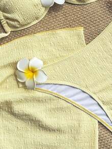 Swim Vcay Conjunto de bikini de 3 piezas con textura de tela, decoración floral, espalda descubierta, lazo, sexy y dulce, de estilo casual en color crema y amarillo, adecuado para la playa y vacaciones - Amarillo 2 - Ver 4