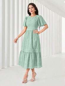Vestido midi de mujer con cuello redondo, mangas con volantes, bordado y dobladillo con volantes - Verde Niebla - Ver 4
