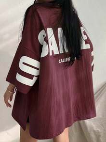 Camiseta de manga corta con caída en los hombros y estampado de letra, camiseta oversize - Rojo violeta - Ver 5