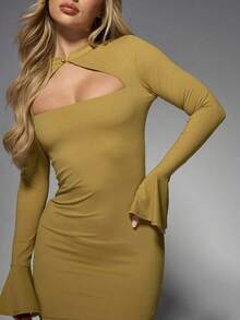 Vestido ajustado de manga acampanada y escote asimétrico con detalle cortado para fiesta, salida nocturna, vestido de declaración con puños acampanados, elegante y de moda para eventos de noche - Verde militar - Ver 4