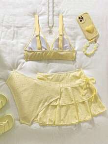 Conjunto de 3 piezas para mujer de verano: Top de punto de jacquard de unicolor con escote cruzado, minifalda de doble capa con lazo al lado, traje de baño - Amarillo 2 - Ver 2