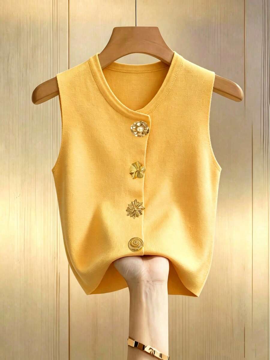 Áo khoác không tay dệt kim màu vàng dành cho nữ, phối cúc kim loại vàng và cúc ngọc trai, cổ tròn, chất liệu dệt kim siêu mềm mại và thoáng khí, kiểu dáng thanh lịch, phù hợp cho mùa xuân, hè và thu, áo tank top dệt kim độc đáo cho trang phục hàng ngày. - Màu vàng - Xem 1