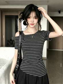 Vintage Striped Off-Shoulder T-Shirt For Women, Versatile Summer Top Casual - Black Stripes - View 4