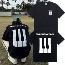 Camiseta de manga corta del mismo estilo que la del concierto del 20º aniversario de Bigbang de  G-Dragon en el Festival de Música de Coachella - Blanco - Ver 4