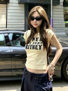 Letter Print Round Neck Fitted Short Sleeve T-Shirt For Women, Summer Casual, Streetwear - Apricot - View 2