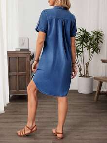 Vestido casual de mezclilla de mujer con cuello en V y abotonadura sencilla, de manga corta - Azul lavado oscuro - Ver 2