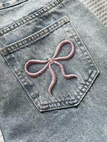 Jeans anchos lavados con pierna suelta y ajuste holgado para mujeres con bordado de mariposas y bolsillo adicional incorporado - Lavado ligero - Ver 2