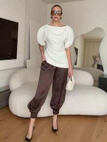 Blusa negra de mujer con cuello redondo, mangas de pétalos y bajo asimétrico, nueva y elegante para el verano - Blanco - Ver 1
