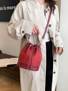 Women's Bucket Bag, Casual Straw Drawstring Crossbody Shoulder Bag - Black and White - View 2