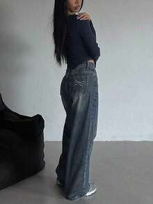 Jeans rectos con bordado de lazo para mujer - Azul lavado medio - Ver 3