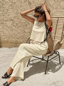 Frenchy Conjunto de 2 piezas de top sin mangas de cuello redondo a rayas y shorts para mujer, casual de verano - Beis - Ver 8