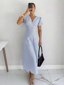 Vestido midi de mujer con mangas de pétalos a rayas - Celeste - Ver 3
