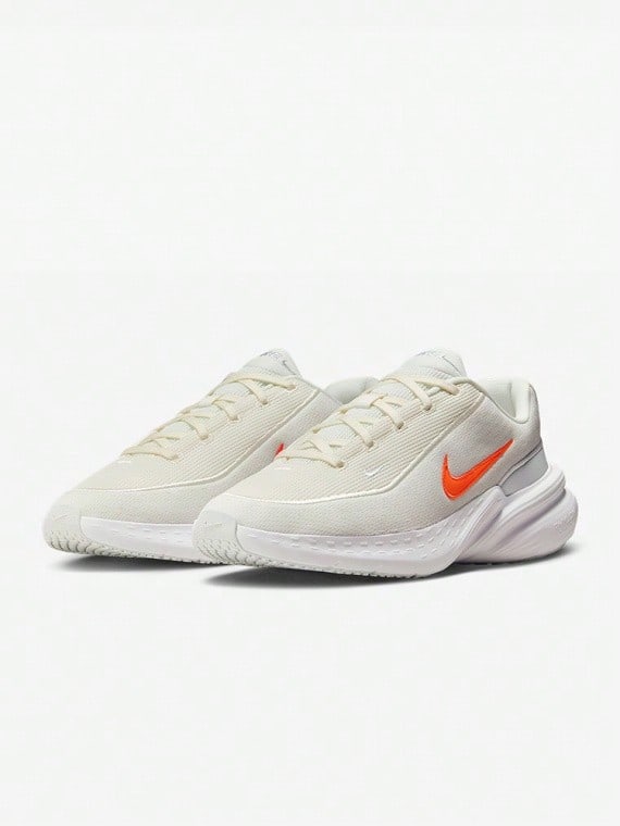 Giày chạy bộ Nike Uplift SC dành cho nam, có khả năng giảm sốc và bền bỉ, mã sản phẩm IB2765-102. - be - Xem 1