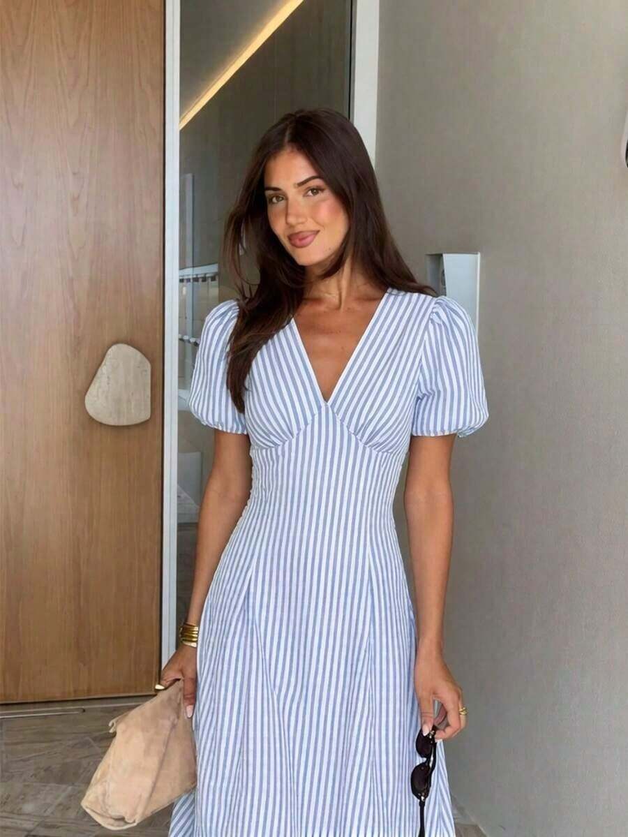 Vestido midi de mujer con mangas de pétalos a rayas - Celeste - Ver 1