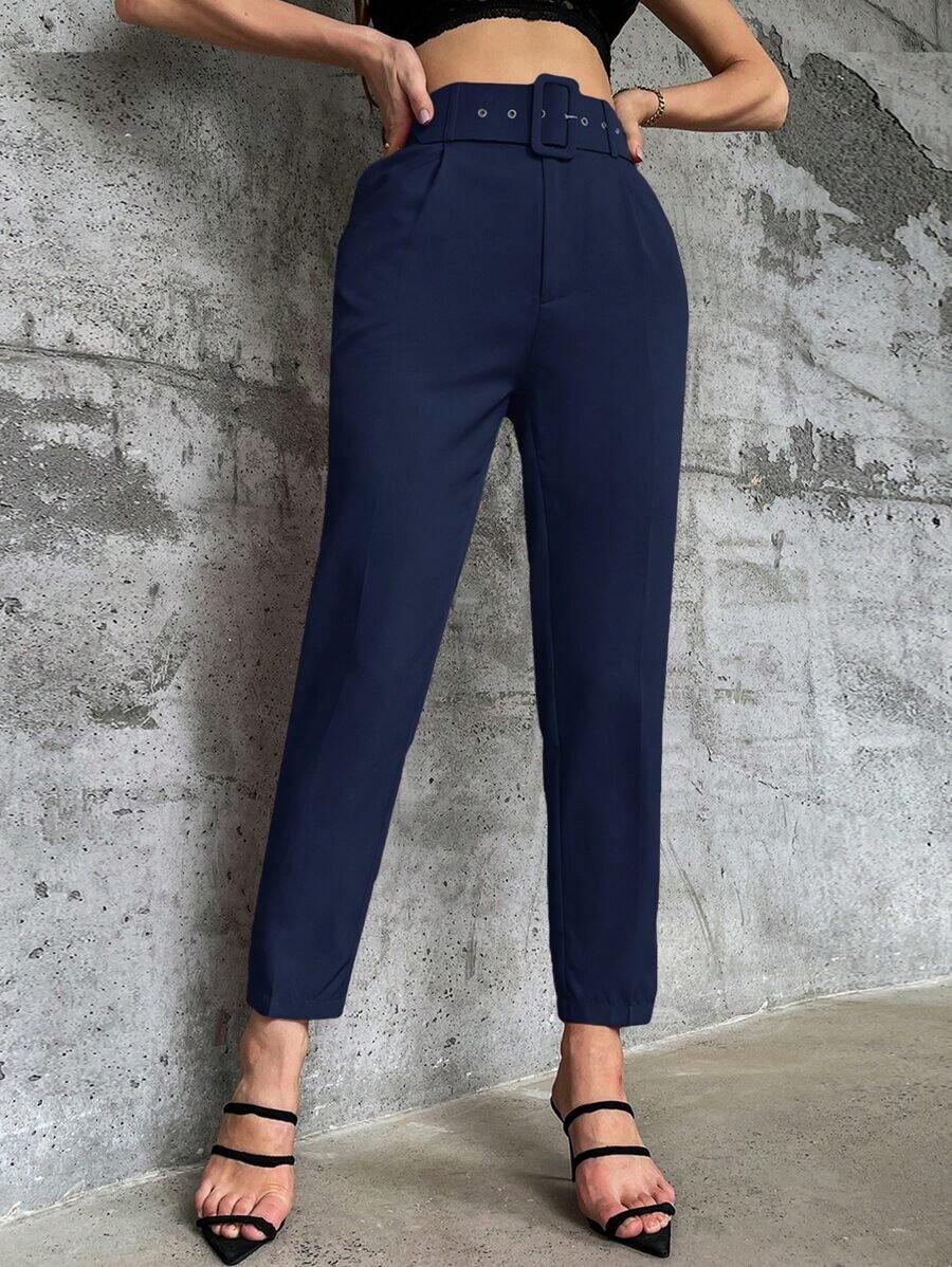 Pantalones entallados con cinturón - Azul marino - Ver 1