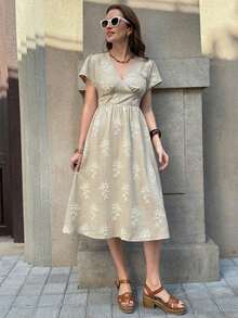 Clasi Vestido de mujer elegante de verano con cuello en V, estampado de flores colocado, bolsillos dobles en la cintura, silueta evasé, adecuado para diversas ocasiones: playa, viajes, uso diario, casa, etc. - Cafetería - Ver 3