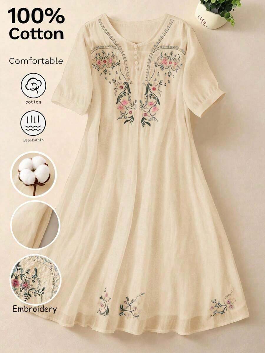 Women's Casual And Elegant Summer Midi Maxi Dress With A Vintage Bohemian Style, Short Sleeves, V-Neck, Embroidery And Buttons, Flared Cut In White - Pearl White - 查看 1