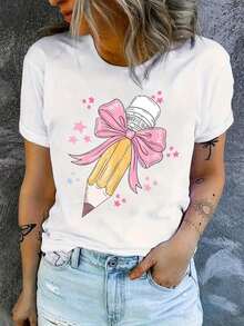 Free Shipping, Local Delivery In Mexico. Delivery To T-Shirt In 4 Days With A Bow Print Formed By A Pencil, Notebook Papers And An Apple In The Center, Elements That Represent A Teacher And Back To School, Colorful Happy Fun Design, Round Neck, Short Sleeve, Spring/Summer, Ideal For Daily Use, Going To School, Going To Work - 白色花朵 - 查看 5